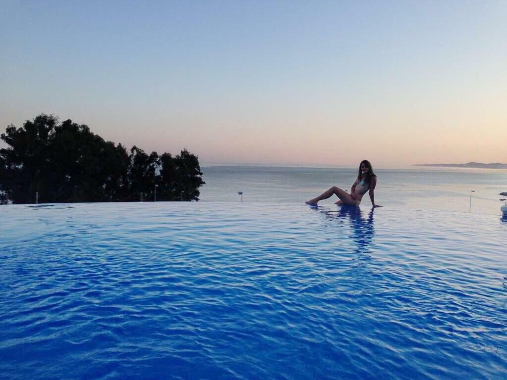 Bluebenalmadena 200meters From The With Jacuzzi And Rooftop Terrace (adults Only) * Benalmádena