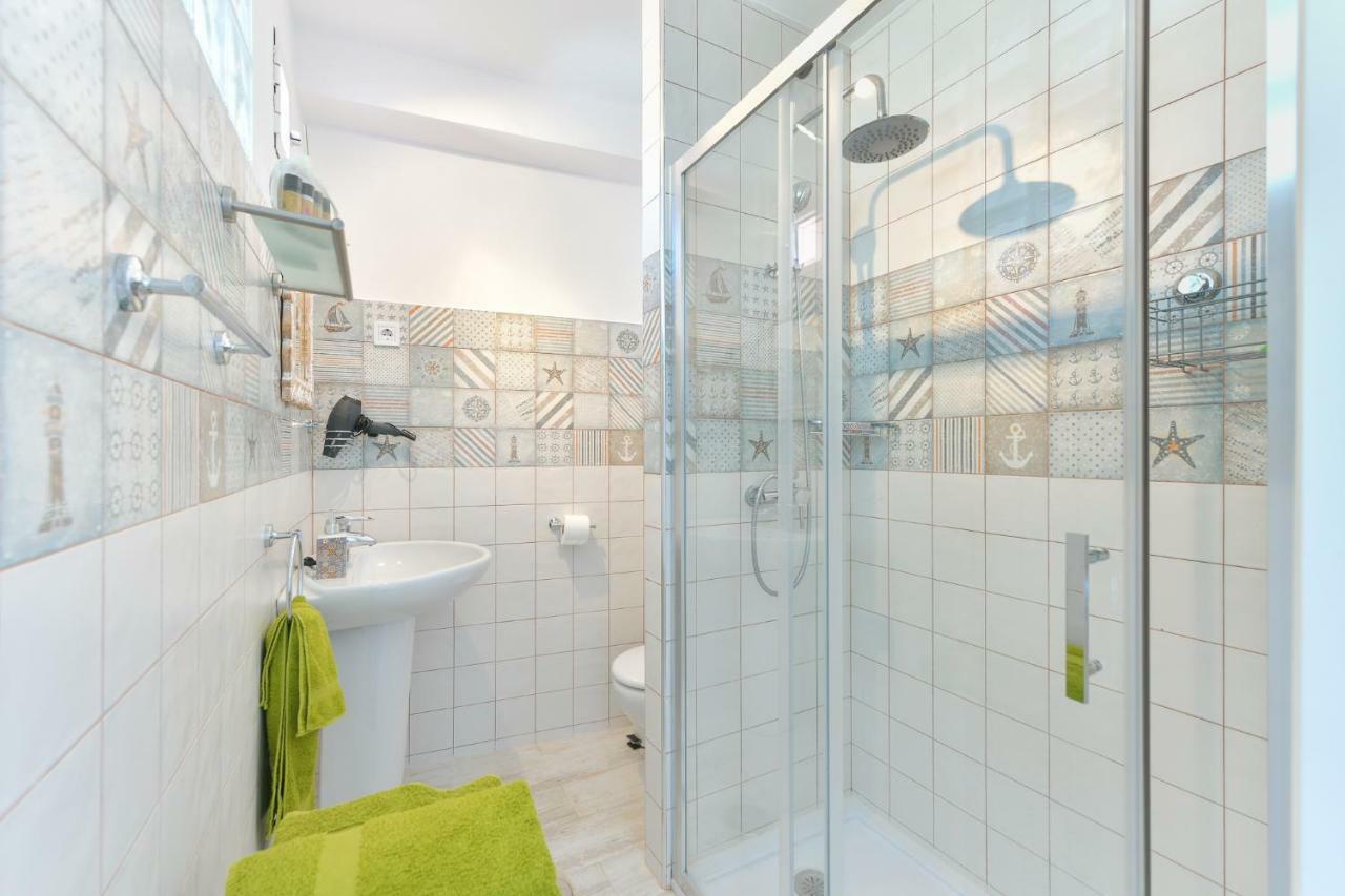Apartment Bluebenalmadena 200meters From The With Jacuzzi And Rooftop Terrace (adults Only) Benalmádena